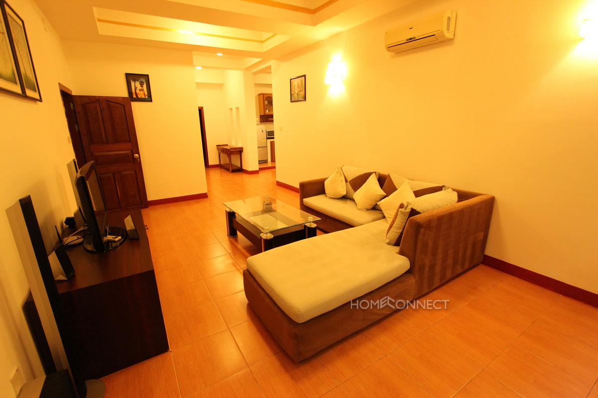 Fully serviced 2 bedroom apartment in Tonle Bassac