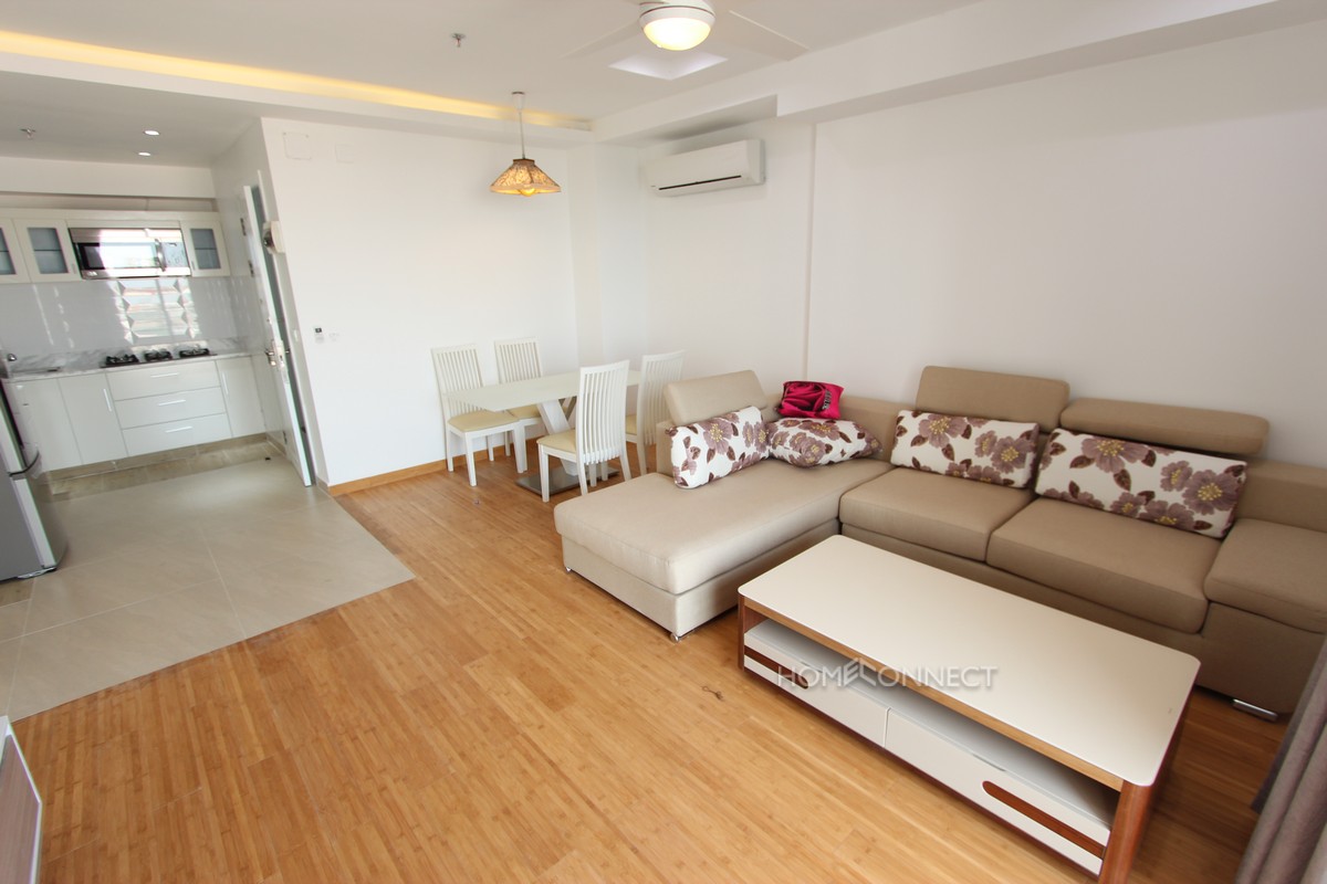 Luxurious 2 Bedroom Apartment in BKK1
