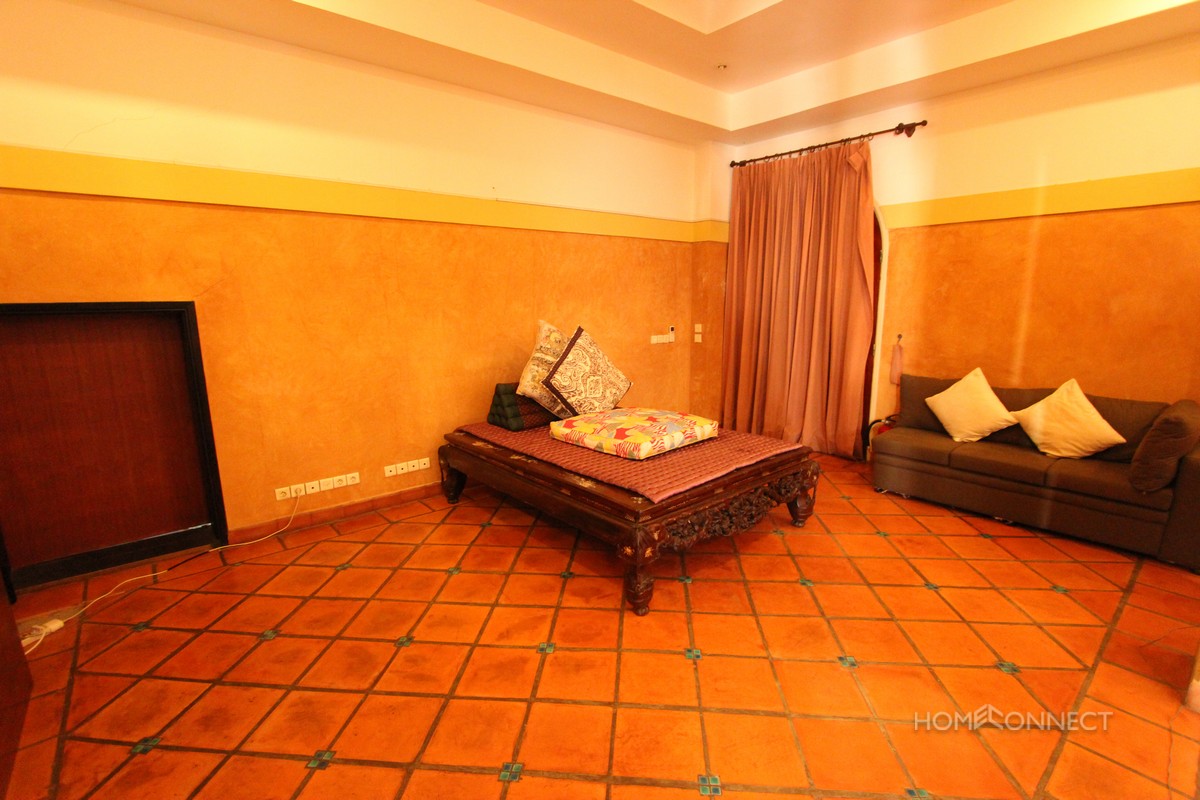 Spectacular 3 bedroom French Colonial apartment on Riverside | Phnom Penh
