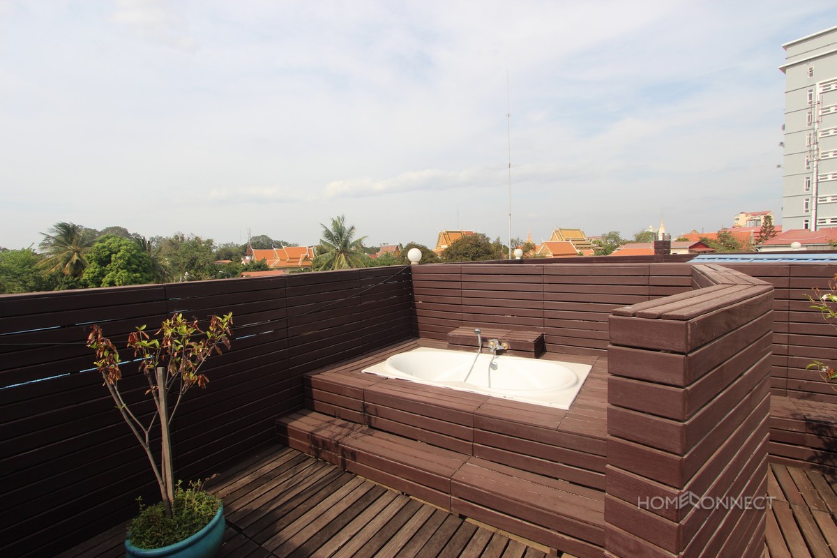 Centrally Located 3 Bedroom Apartment Near Independence Monument | Phnom Penh