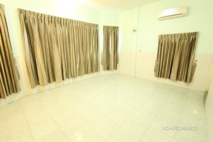Commercial Townhouse in Toul Svay Prey | Phnom Penh