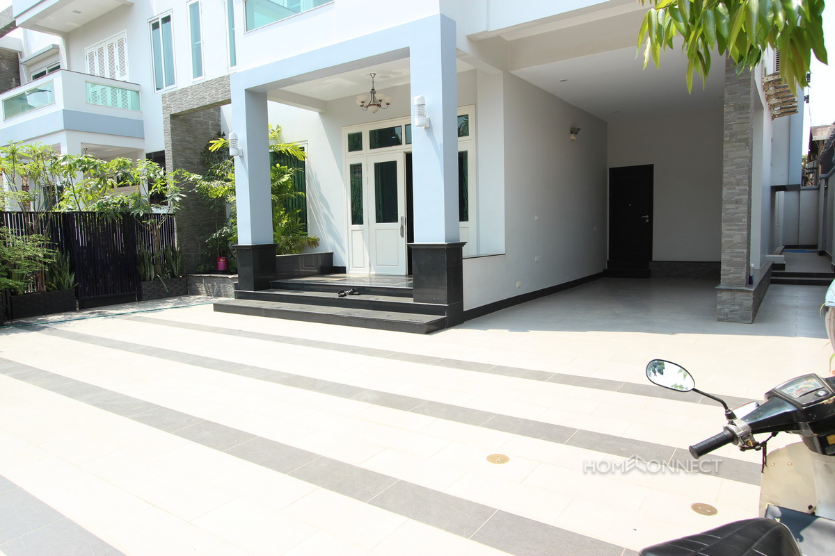 New Modern 6 Bedroom Villa in Toul Kork | Phnom Penh