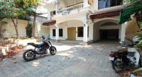 Central Family Villa Near the Independence Monument | Phnom Penh
