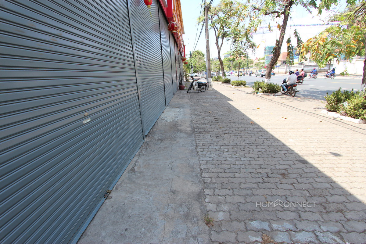 Car Showroom for Rent on Norodom Boulevard | Phnom Penh