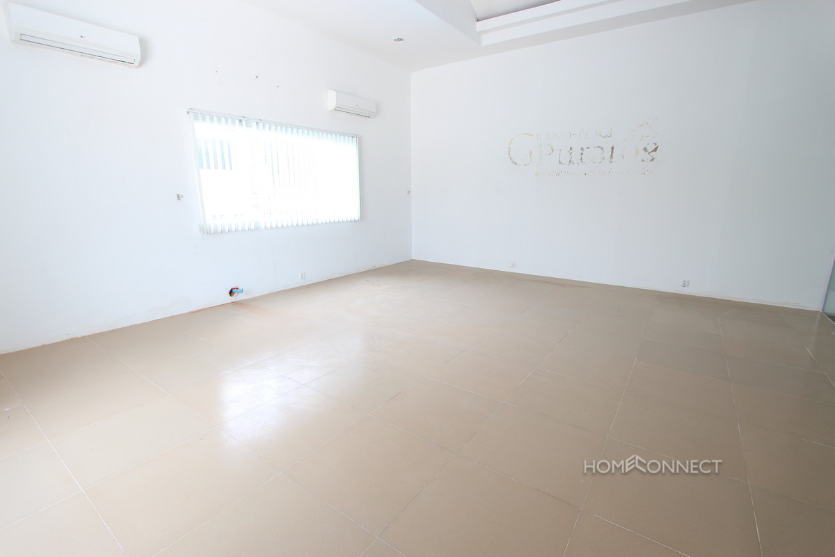 Office Space in a Commercial Complex Near the Russian Market | Phnom Penh