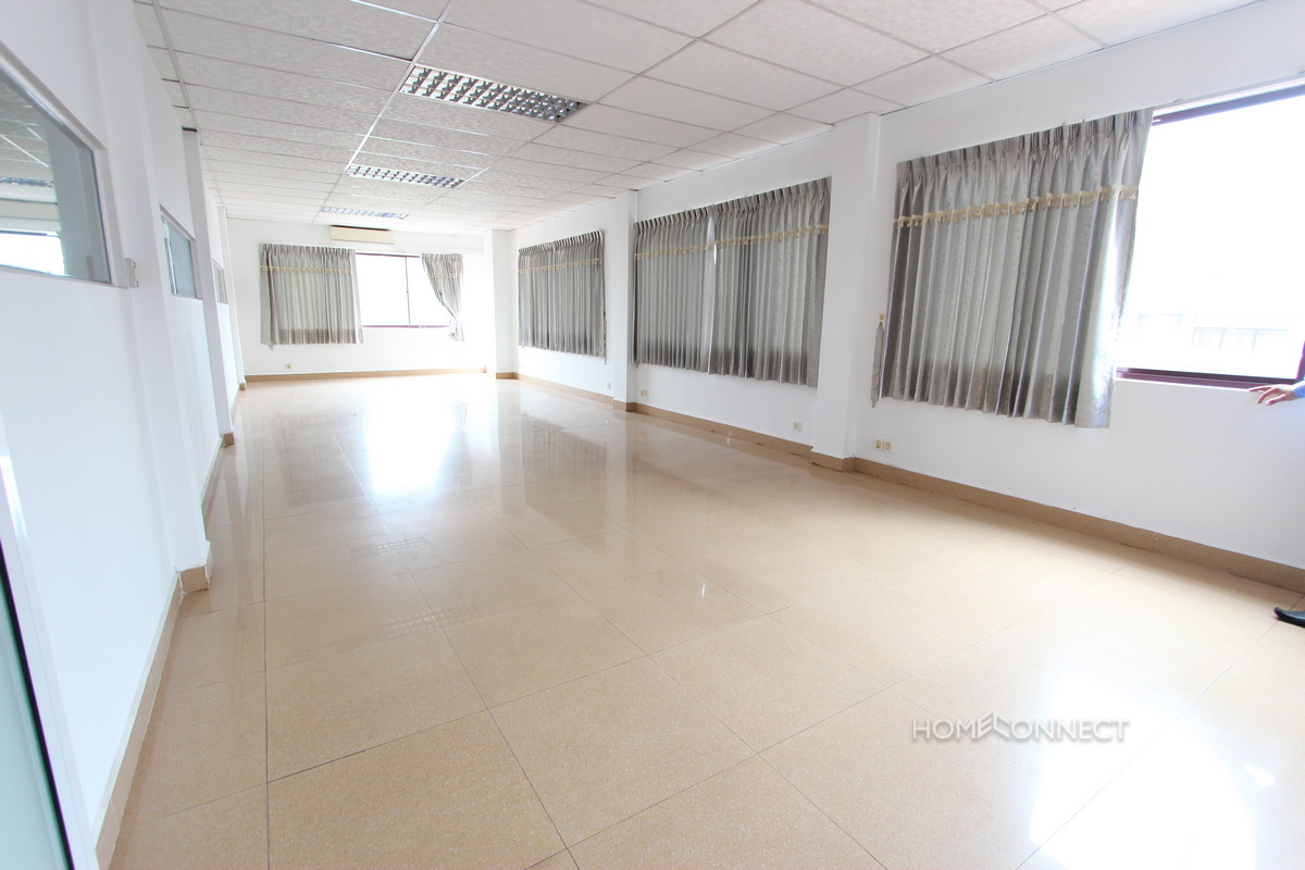Large Office Suite Close to the Central Market | Phnom Penh