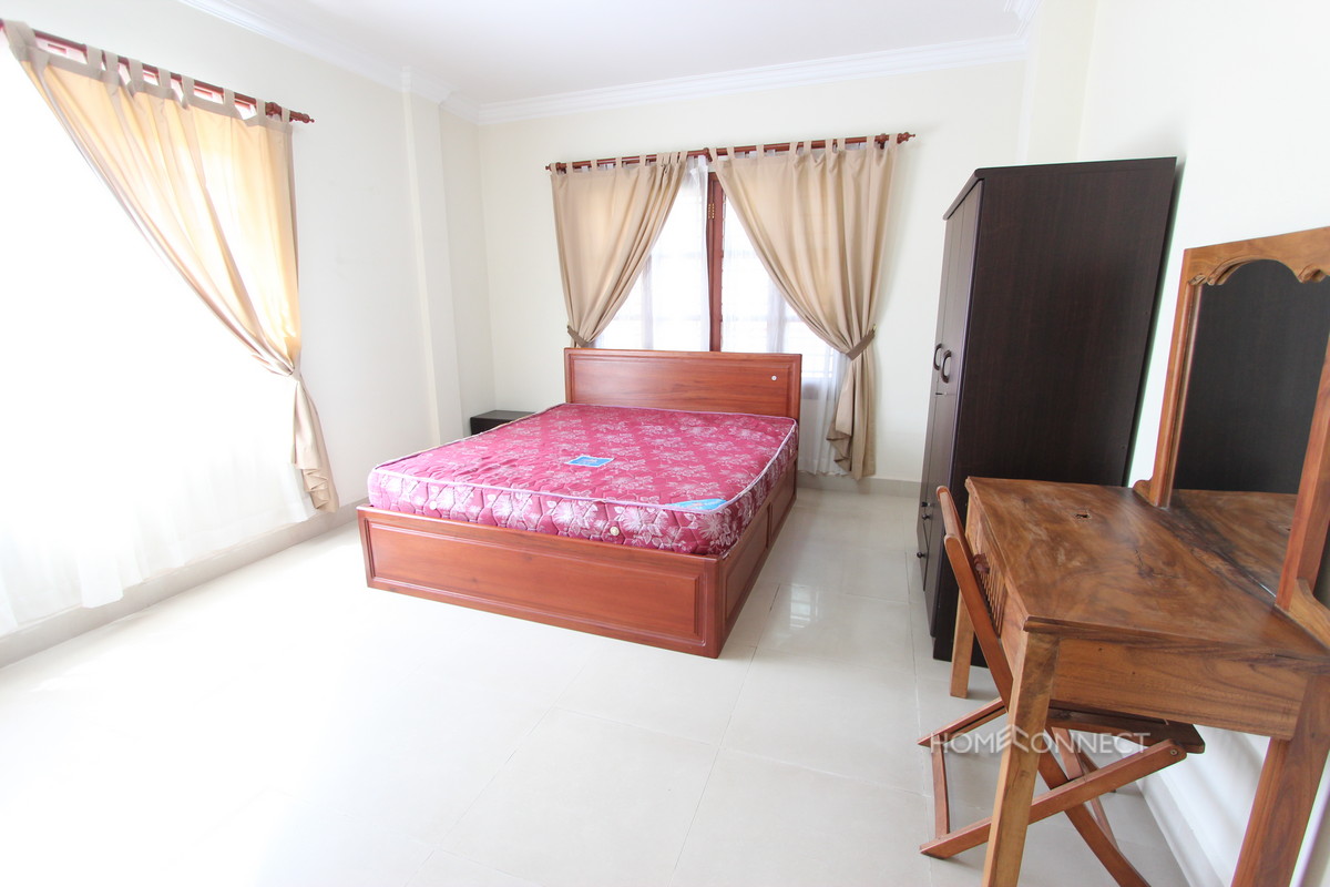 Well Appointed 2 Bedroom Apartment in Tonle Bassac | Phnom Penh Real Estate
