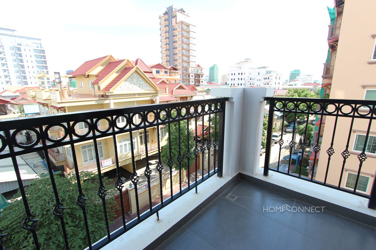 Western Design Modern Apartment Near Russian Market | Phnom Penh