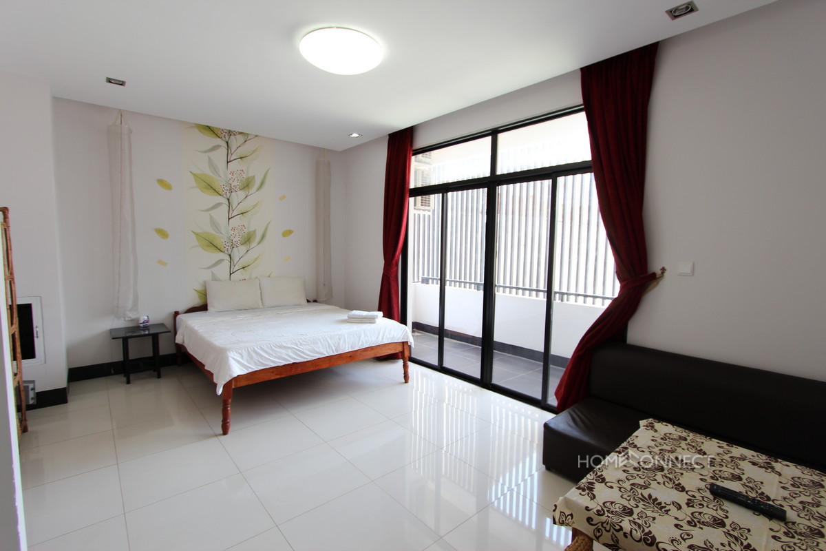 Newly Renovated 1 Bedroom Apartment Near Central Market | Phnom Penh Real Estate