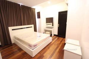 Large 3 Bedroom Apartment in Wat Phnom | Phnom Penh Real Estate