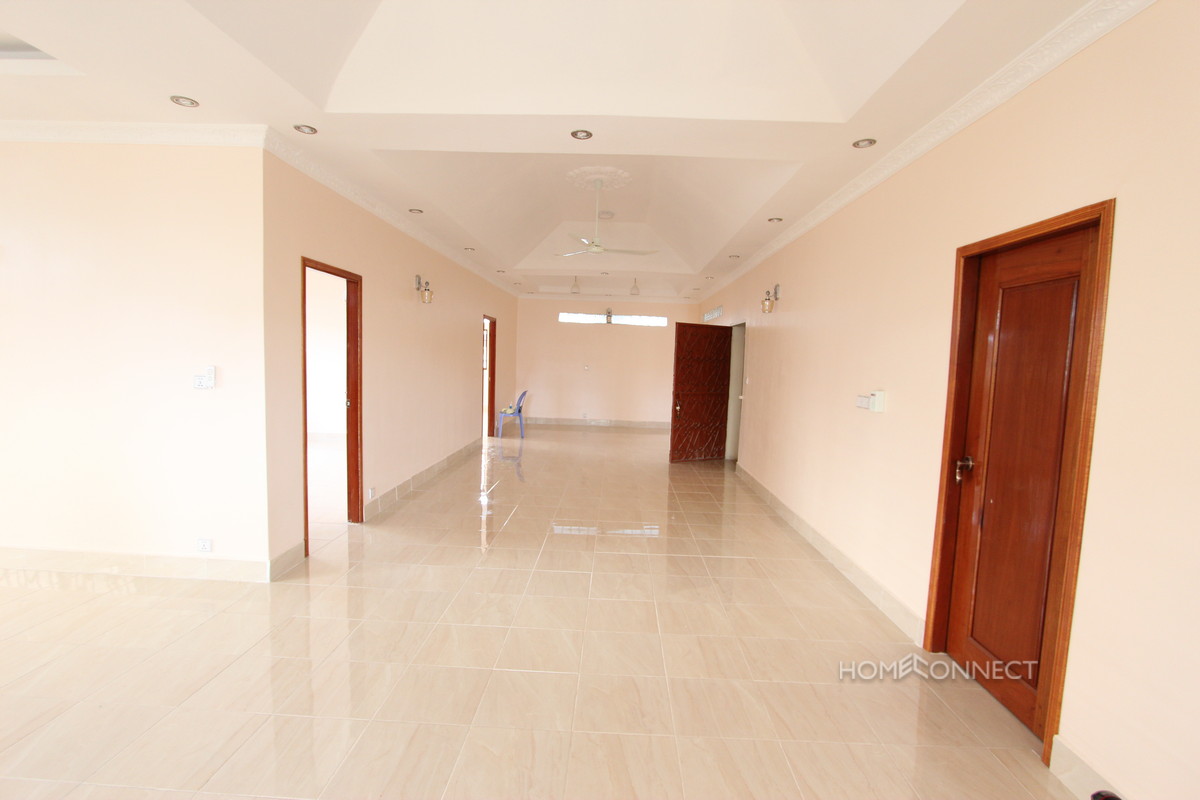 Large and Spacious Apartment Near the Russian Market | Phnom Penh Real Estate