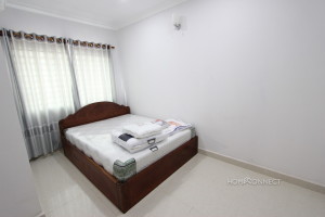 Convenient 2 Bedroom Apartment in Tonle Bassac | Phnom Penh Real Estate