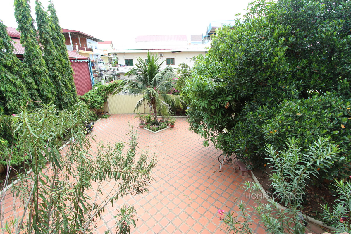 Large 4 Bedroom Villa With Large Garden In Boeung Tumpun | Phnom Penh Real Estate