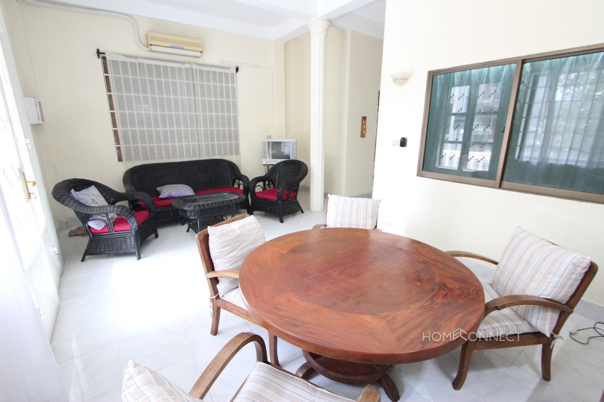 Quiet 2 Bedroom Apartment Near Riverside | Phnom Penh Real Estate