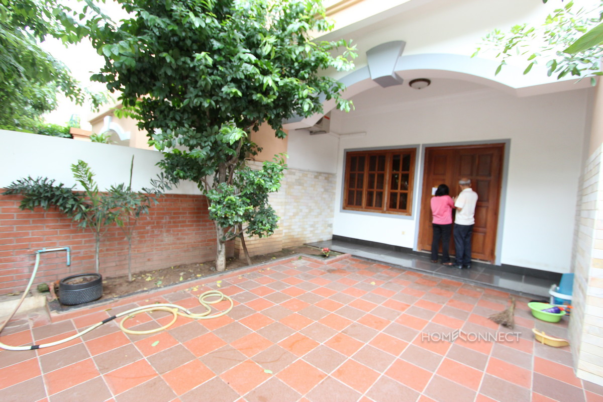 Secure Family Townhouse in Tonle Bassac | Phnom Penh Real Estate