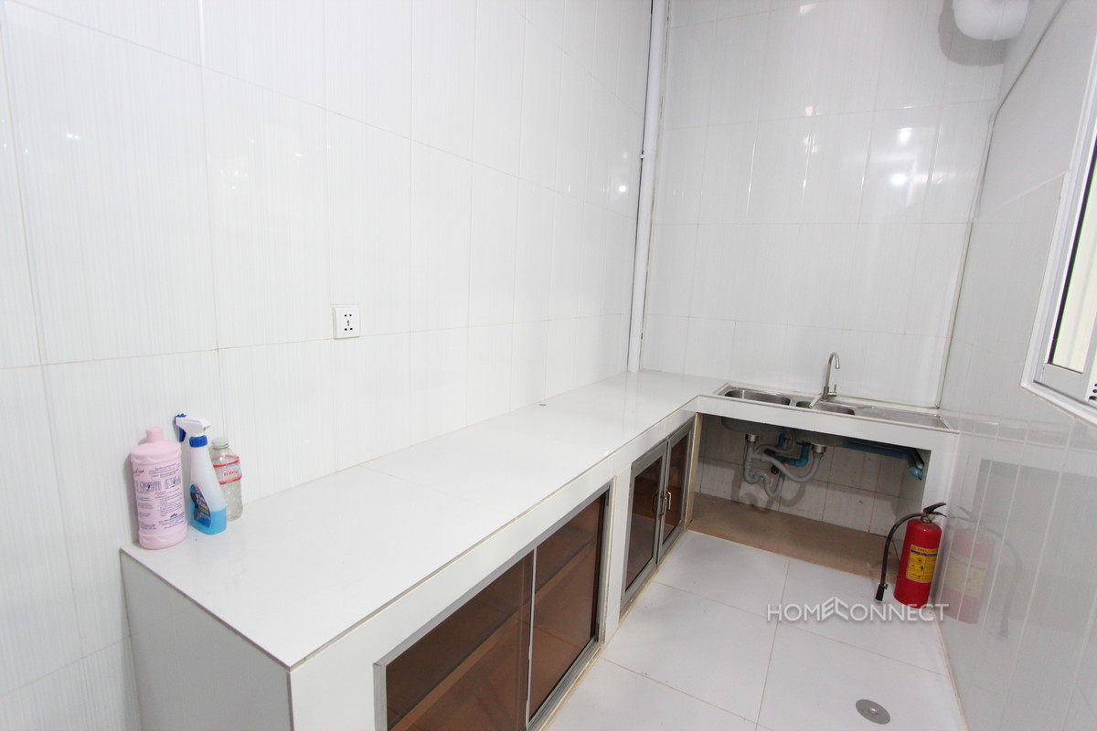 Townhouse With 4 Bedrooms For Rent Beside Aeon Mall | Phnom Penh Real Estate