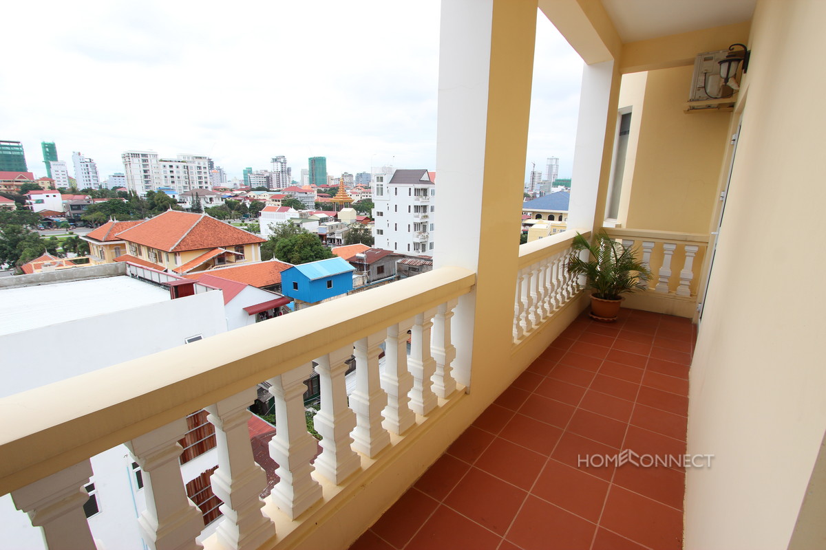 Striking 2 Bedroom Apartment Near the Royal Palace | Phnom Penh Real Estate