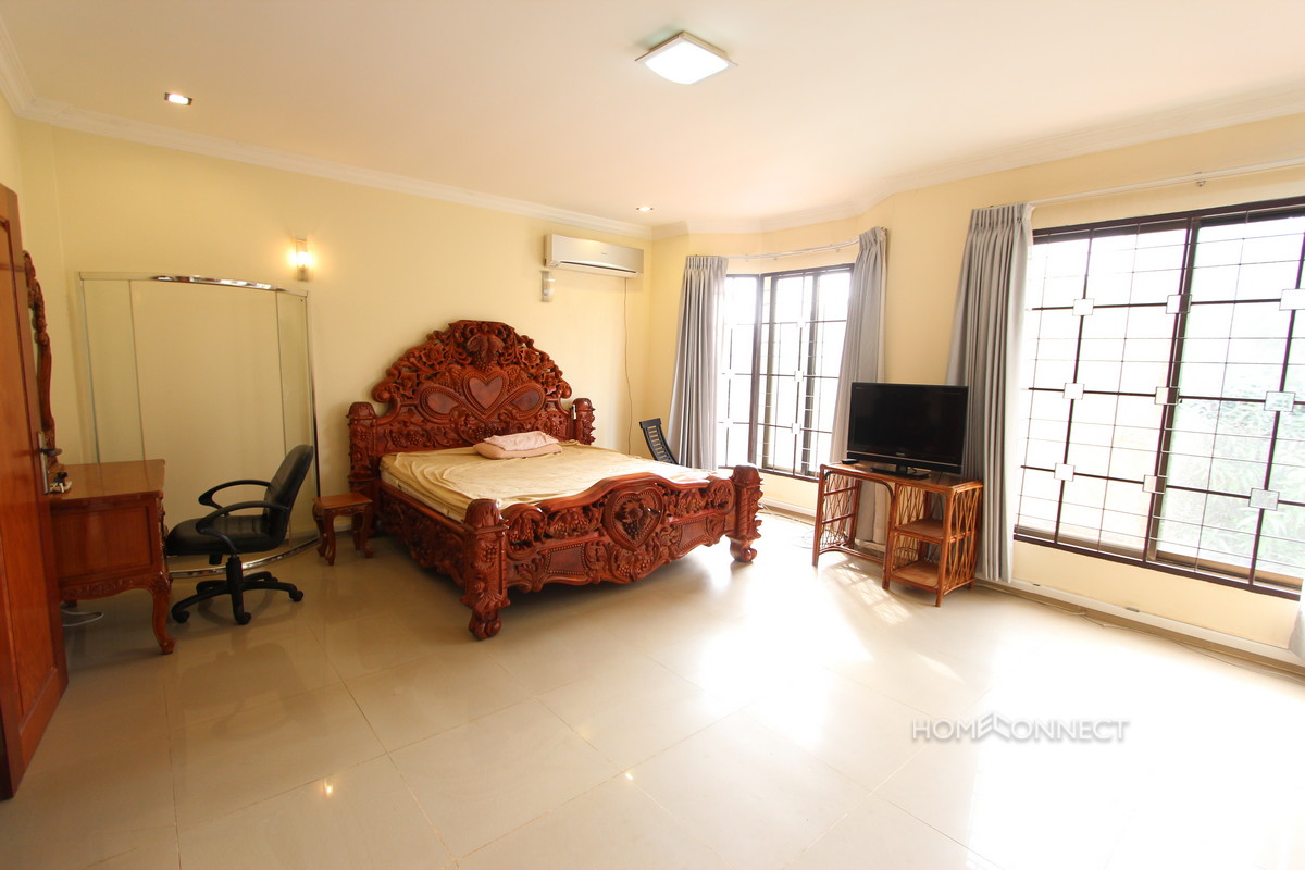 Secure 3 Bedroom Townhouse in Chroy Chongva | Phnom Penh Real Estate