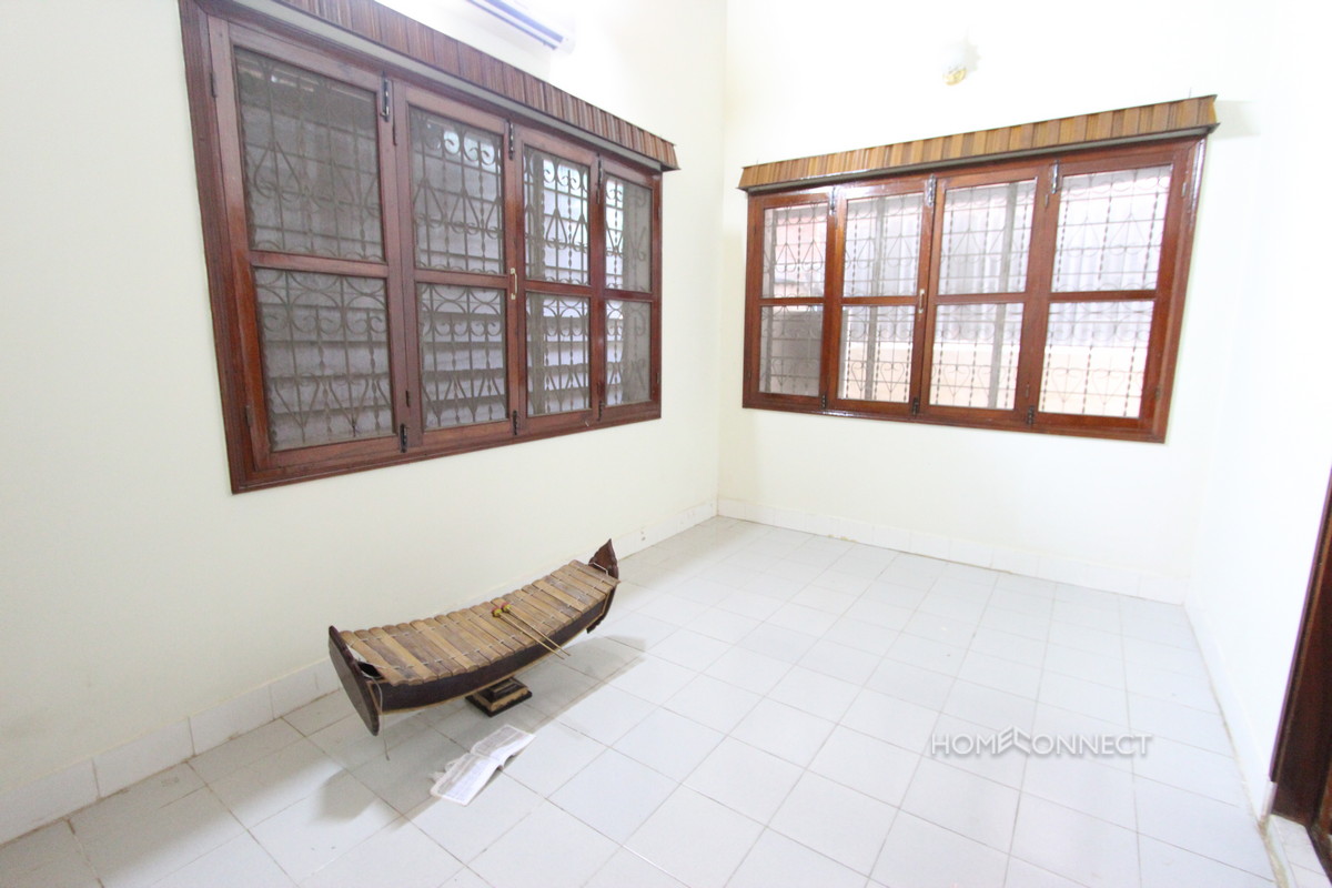 Large Villa With a Garden in Tonle Bassac | Phnom Penh Real Estate