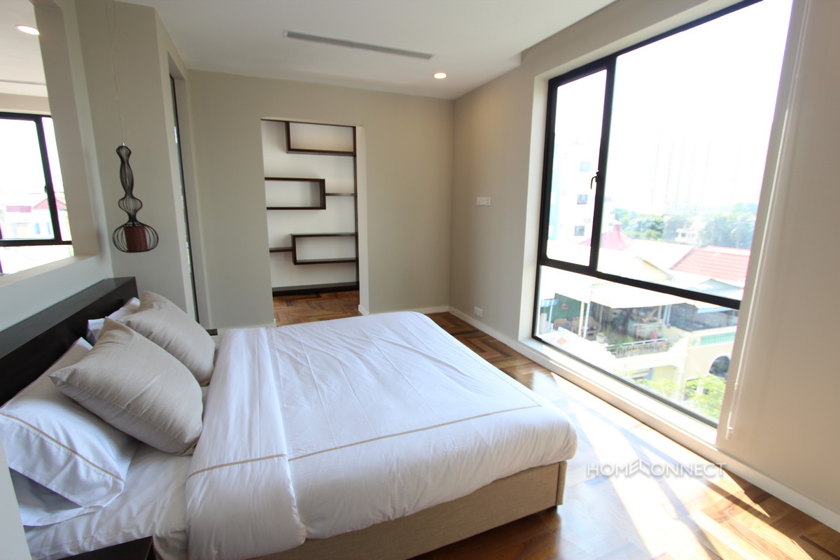 Stylish 3 Bedroom Duplex Condo in Tonle Bassac | Phnom Penh Real Estate