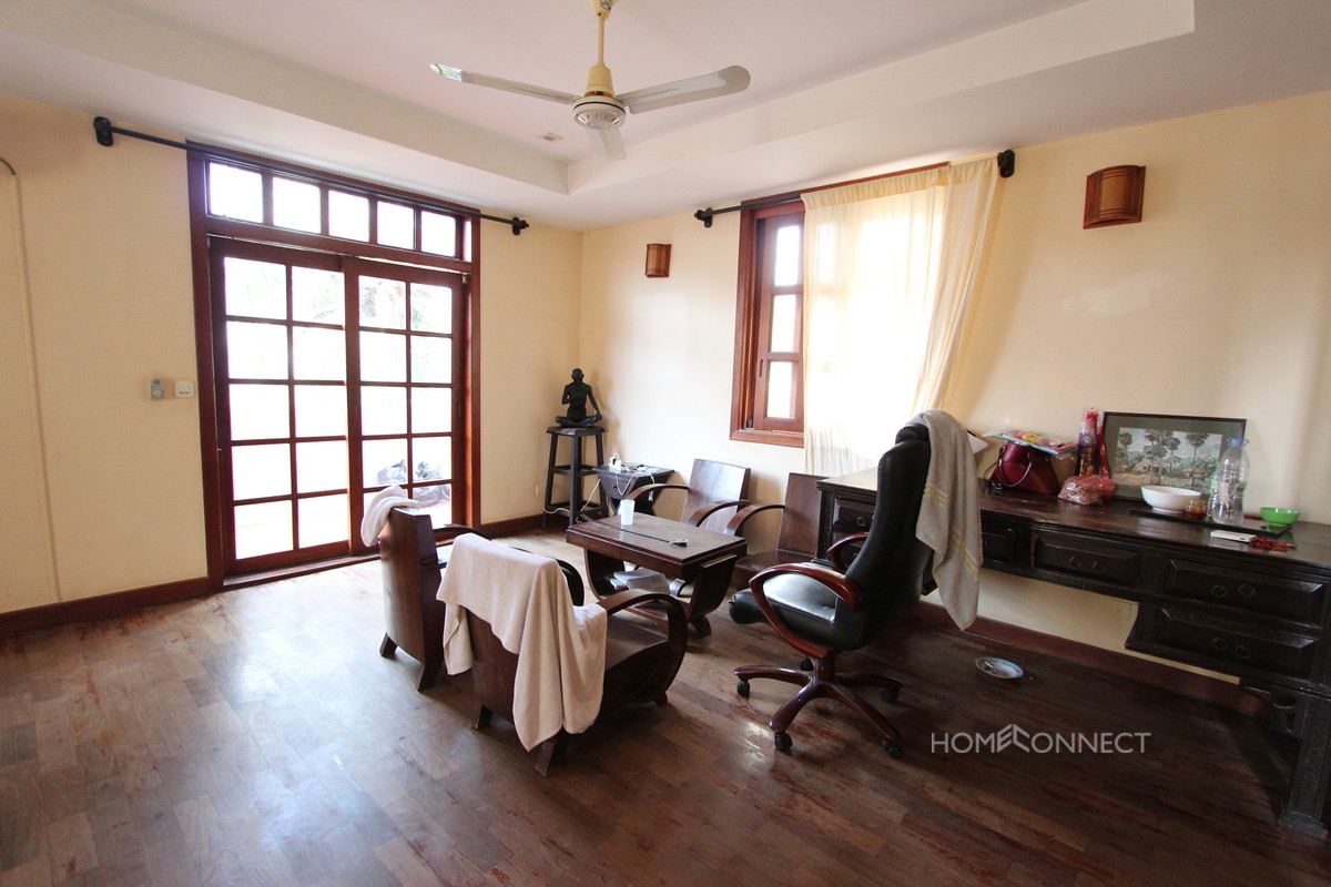 Secure 3 Bedroom Townhouse in Tonle Bassac | Phnom Penh Real Estate