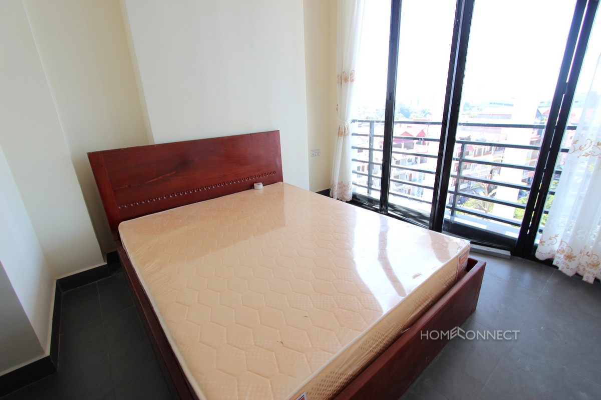 Newly Constructed 3 Bedroom Penthouse in Tonle Bassac | Phnom Penh Real Estate