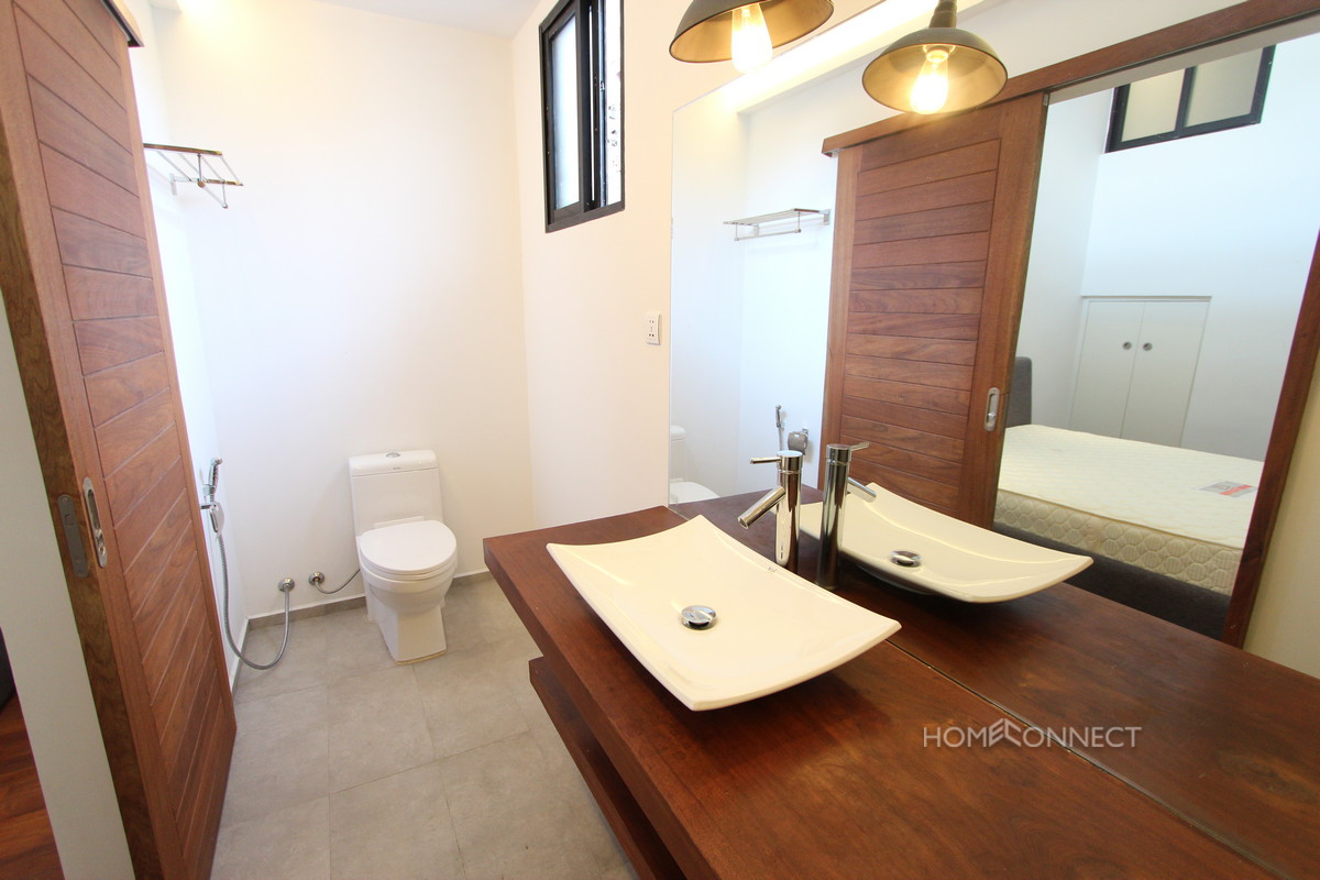 Newly Renovated Two Bedroom Apartment Beside the National Museum | Phnom Penh Real Estate