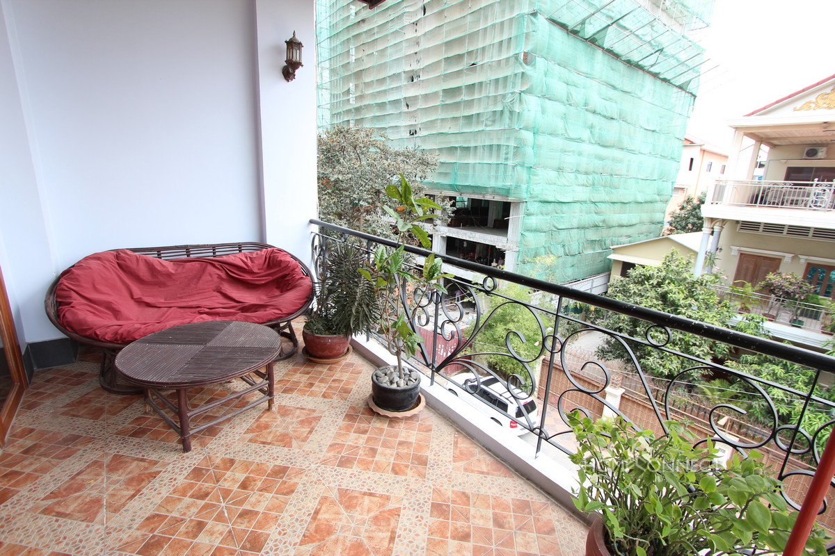 Large Balcony 2 Bedroom Apartment Near Russian Market | Phnom Penh Real Estate