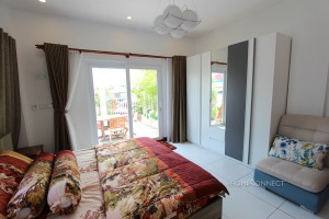 Colonial 2 Bedroom Apartment Near Riverside For Rent | Phnom Penh Real Estate
