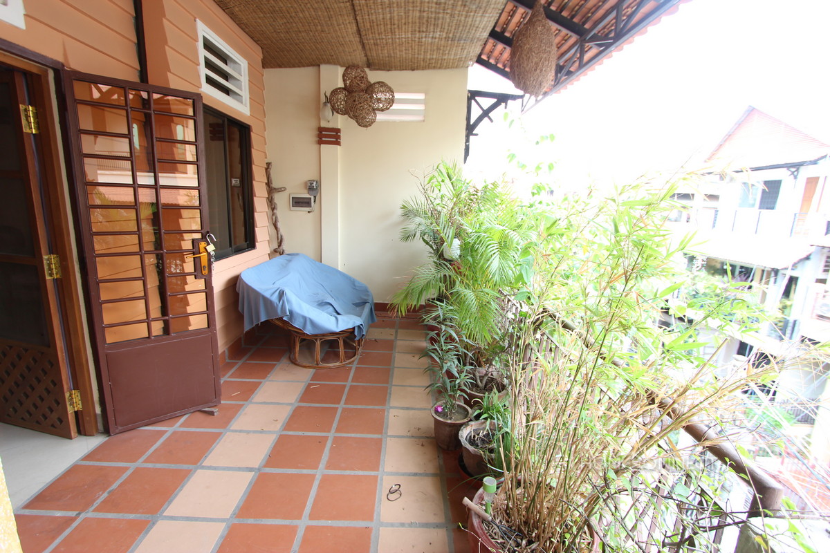 Centrally Located 2 Bedroom Apartment For Rent In Tonle Bassac | Phnom Penh Real Estate