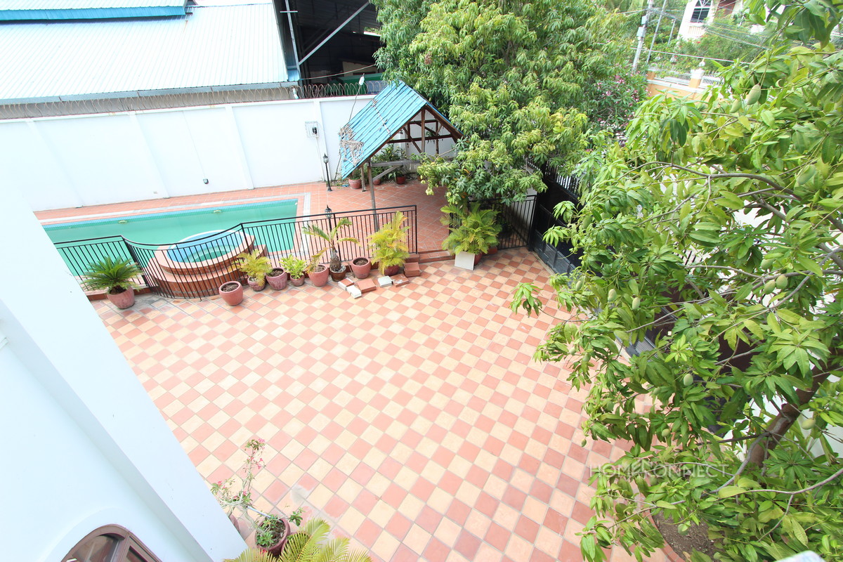 Large 5 Bedroom Family Villa with Pool in Toul Kork | Phnom Penh Real Estate