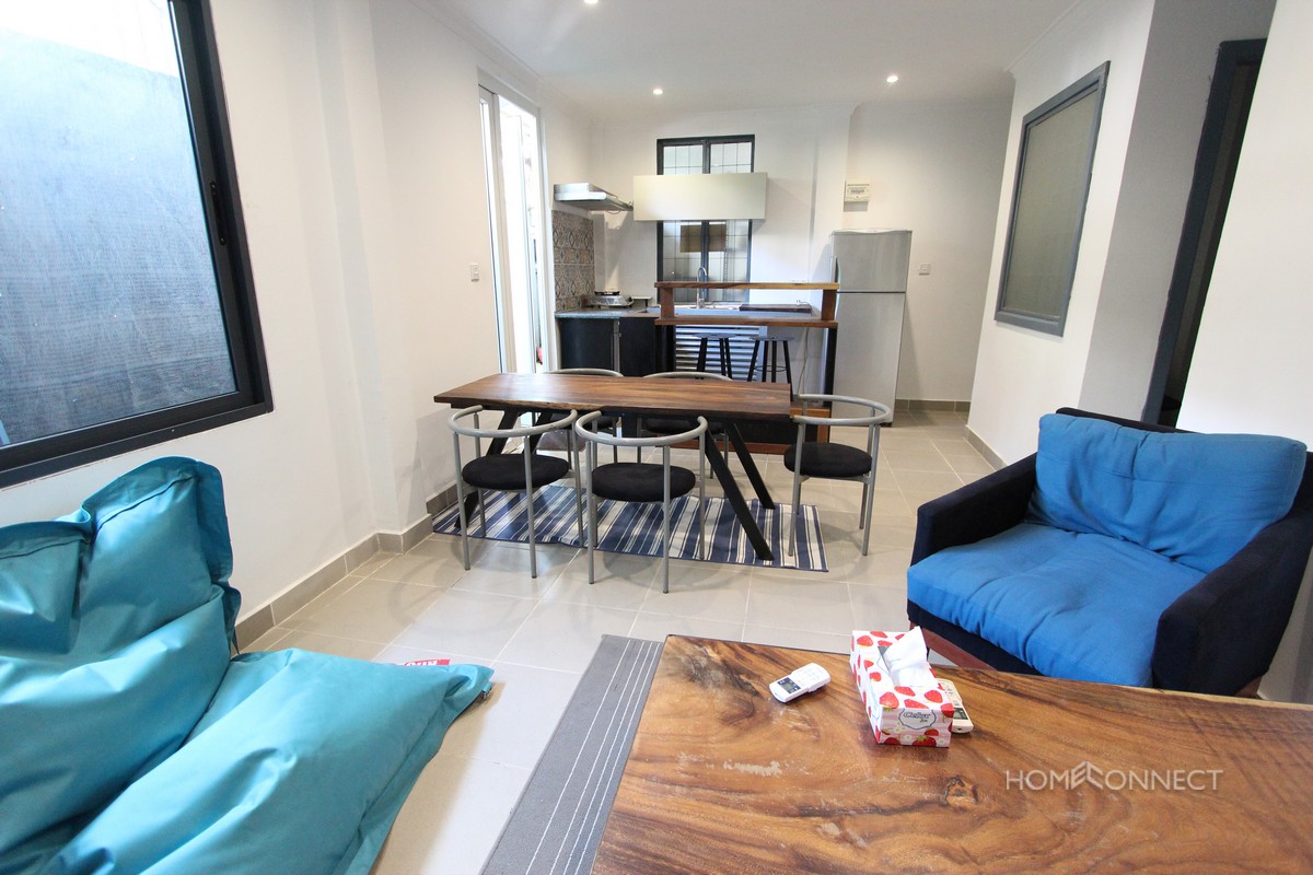 Modern Two Bedroom Apartment Close to Independence Monument | Phnom Penh Real Estate