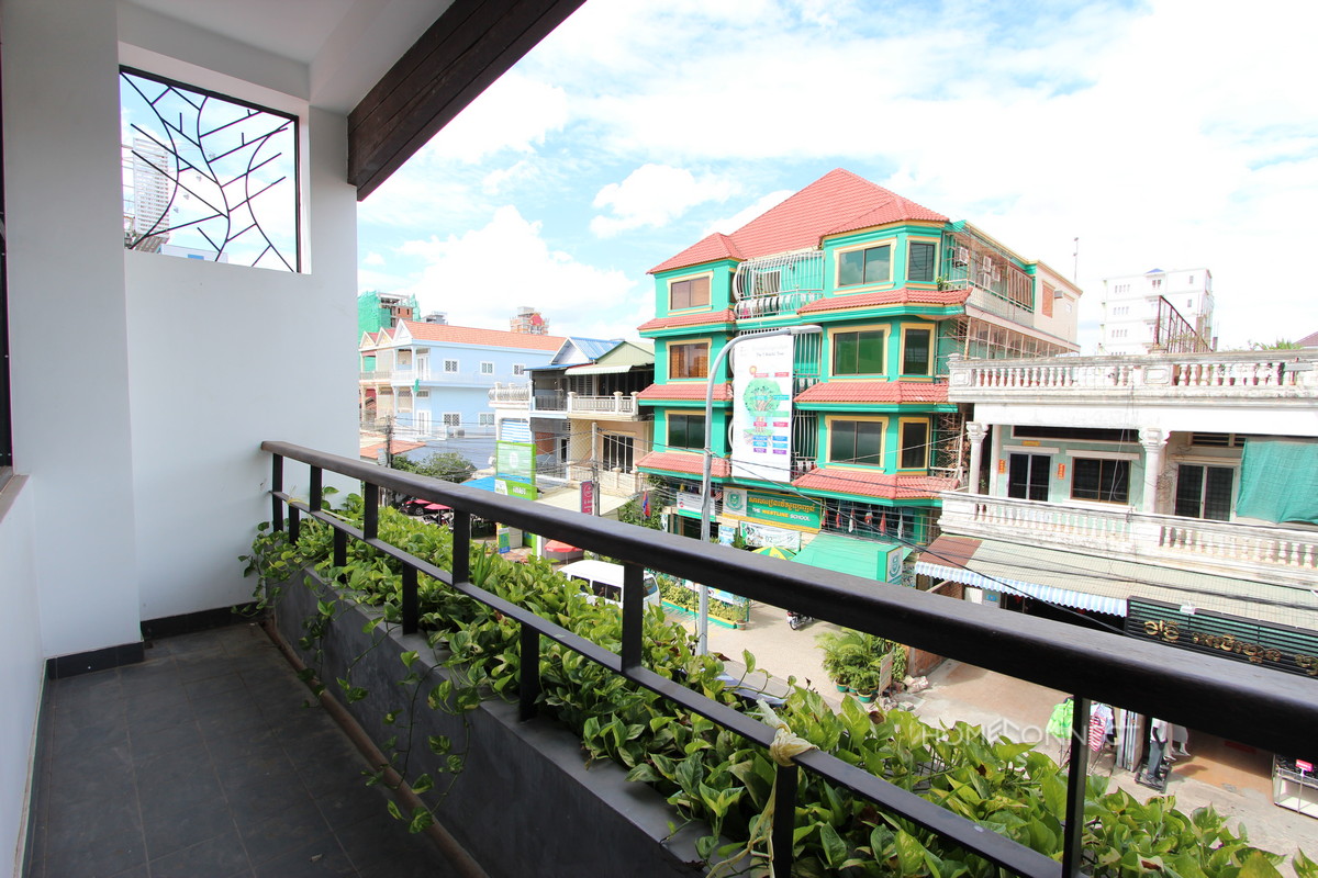 Brand New 2 Bedroom Apartment Near the Russian Market | Phnom Penh Real Estate