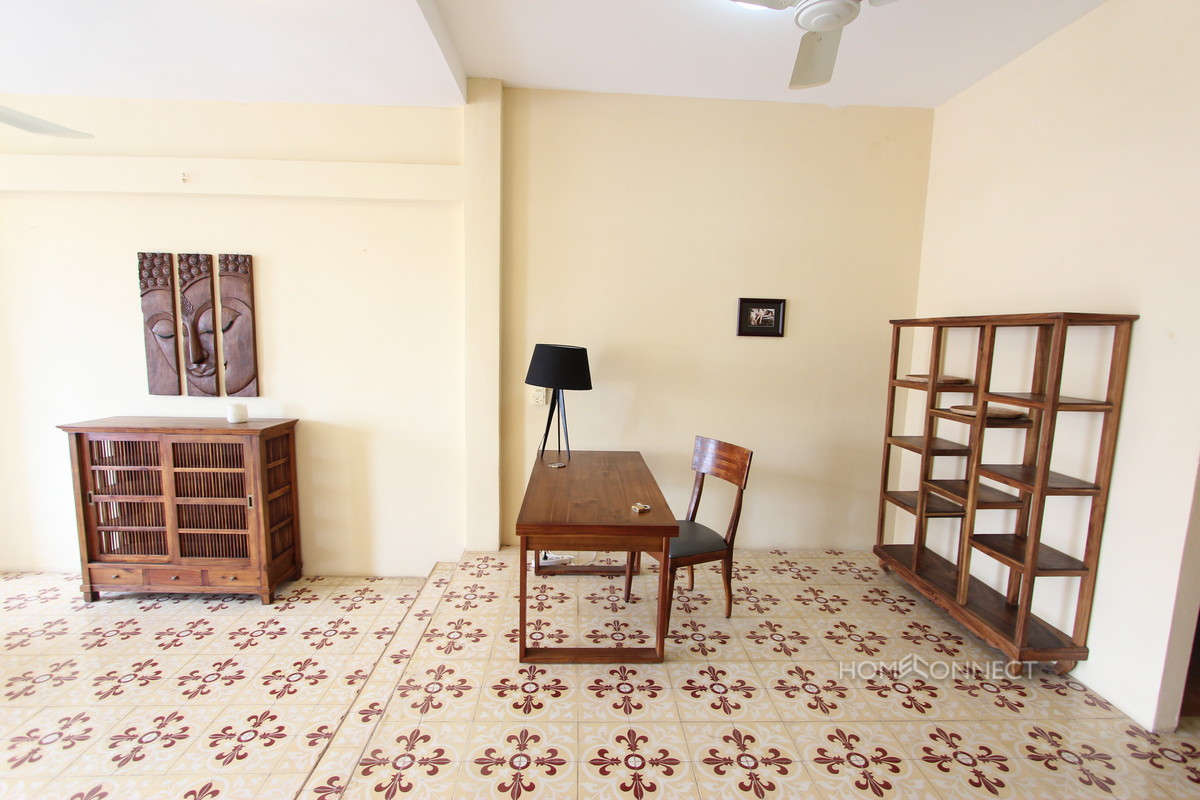 Colonial 2 Bedroom Apartment For Rent Near Riverside | Phnom Penh Real Estate