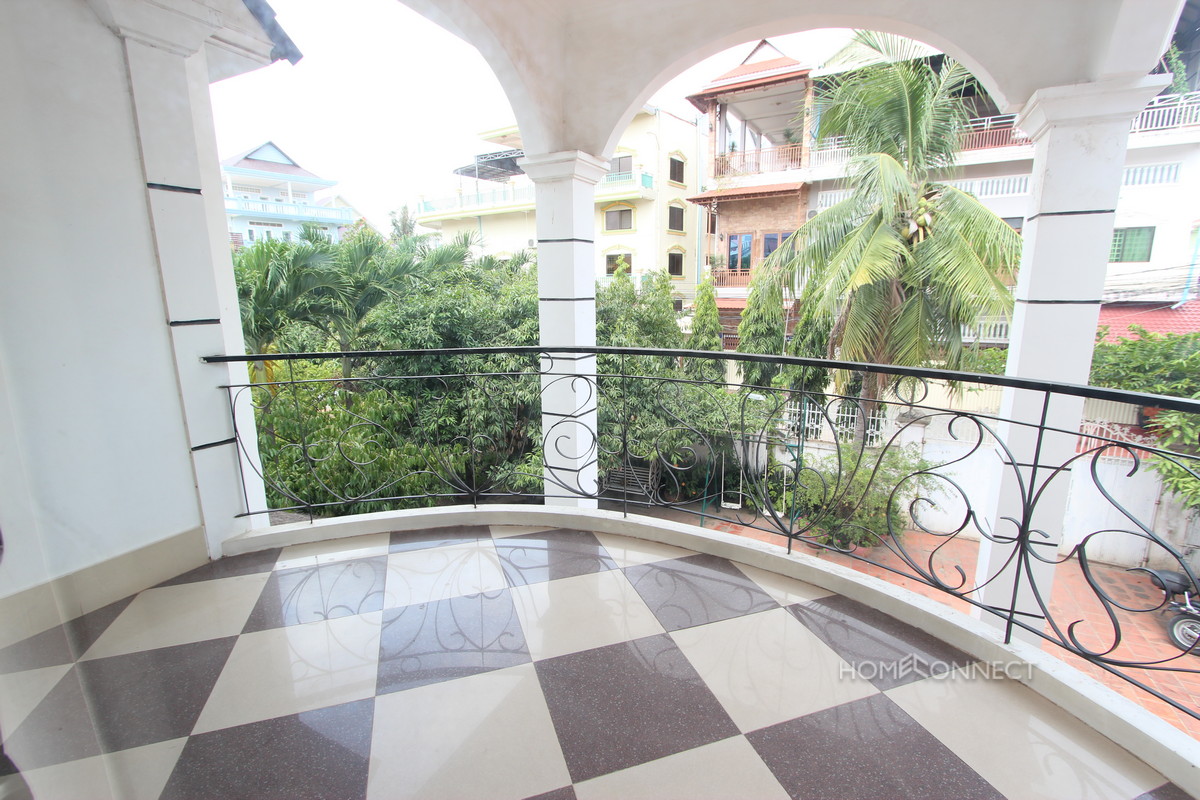 Large Private Garden 6 Bedroom Villa For Rent Near Russian Market| Phnom Penh Real Estate