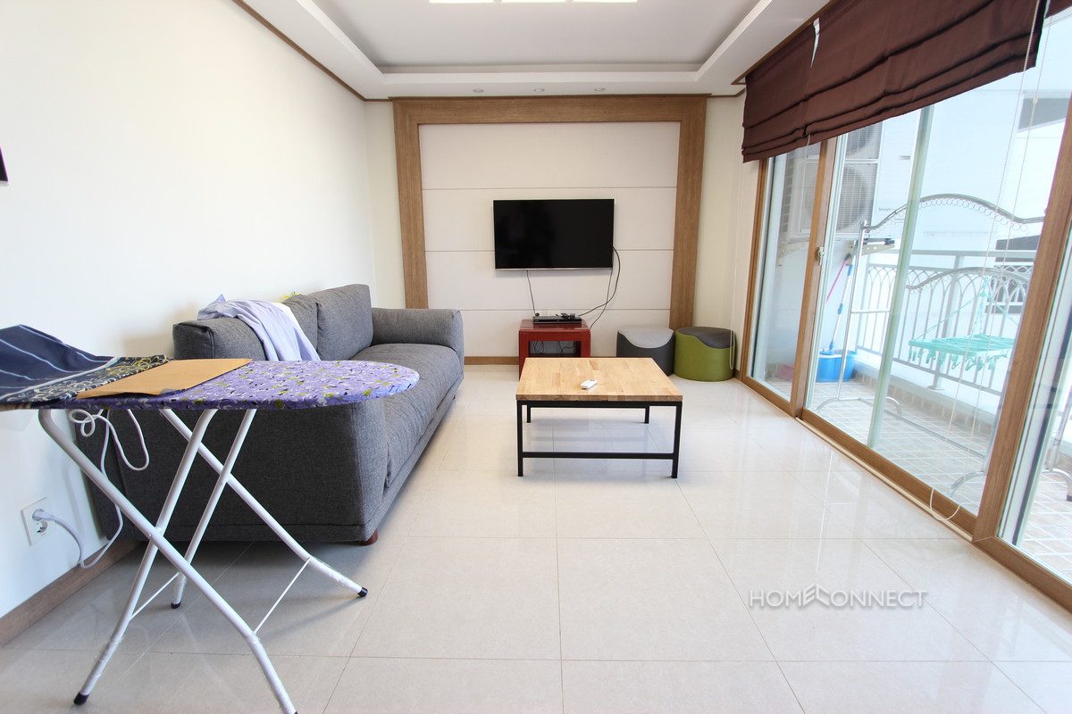 Modern 2 Bedroom Apartment For Sale in De Castle in BKK1 | Phnom Penh Real Estate