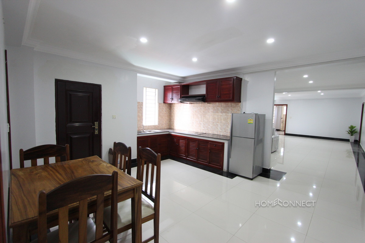 Huge Serviced Apartment 4 Bedrooms 5 Bathrooms in BKK3 | Phnom Penh Real Estate