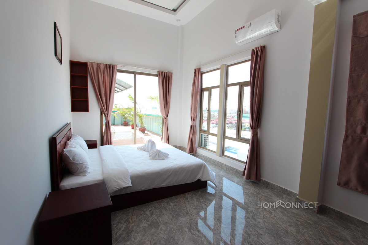 Luxurious Penthouse Suite with 2 Bedrooms and 2 Bathrooms in Toul Sangke | Phnom Penh Real Estate