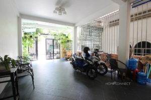Modern 1 Bedroom 1 Bathroom Apartment Close to Russian Market | Phnom Penh Real Estate