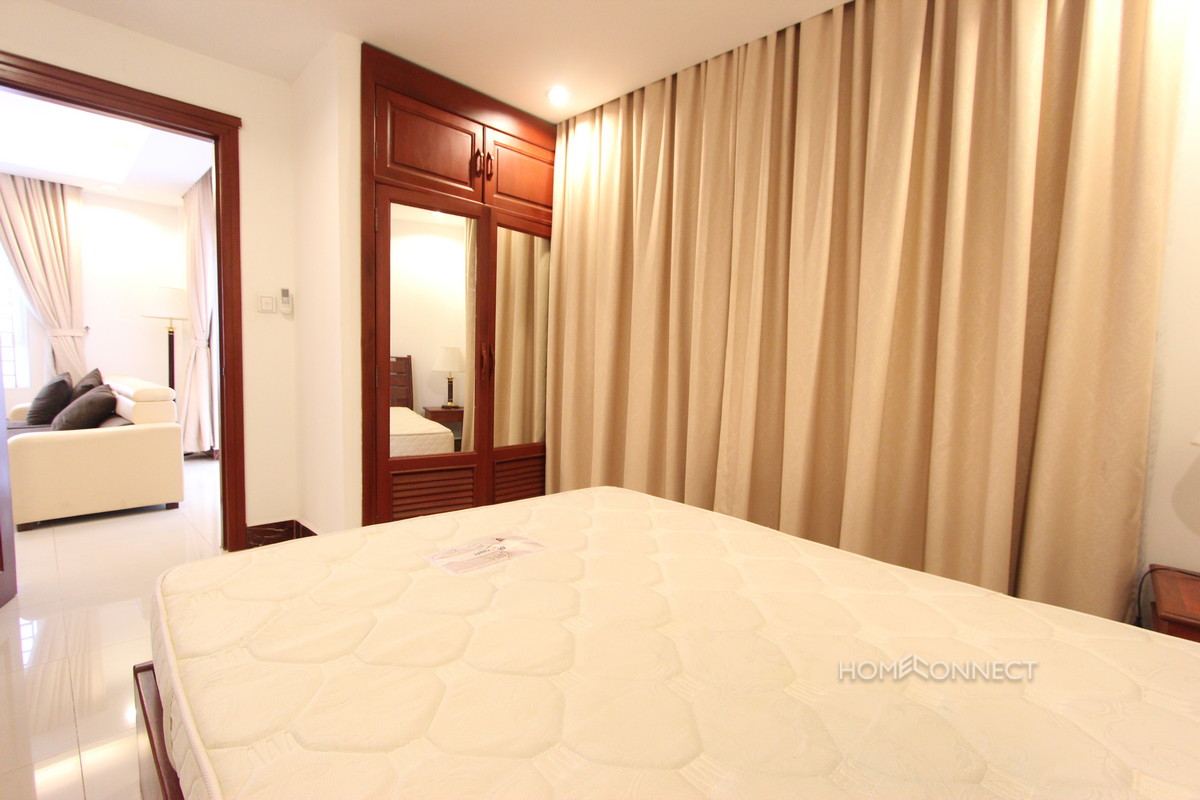 Spacious 1 Bedroom 1 Bathroom Apartment in Tonle Bassac | Phnom Penh Real Estate
