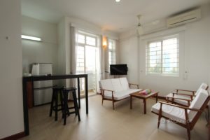 Budget 1 Bedroom 2 Bathroom Apartment for Rent in Tonle Bassac | Phnom Penh Real Estate