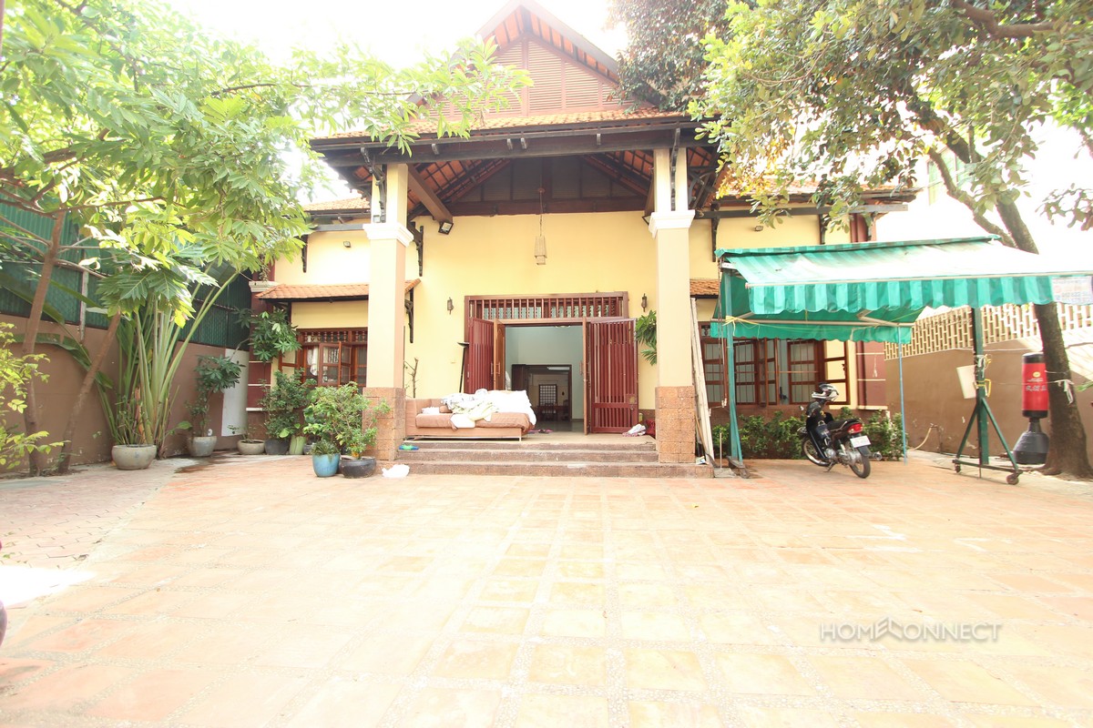Spacious 4 Bedroom 5 Bathroom Villa for Rent in Boeung Trabek | Phnom Penh Real Estate