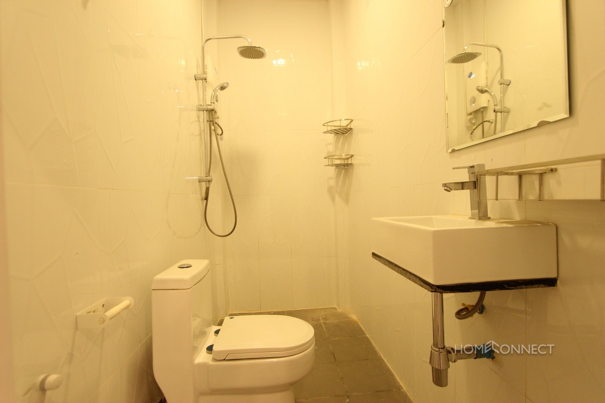 Modern 2 Bedroom 2 Bathroom Apartment for Rent Near Central Market | Phnom Penh Real Estate