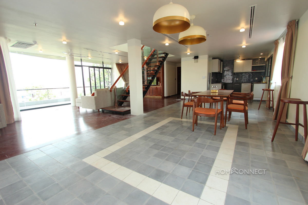 Penthouse With 3 Bedrooms in Wat Phnom | Phnom Penh Real Estate