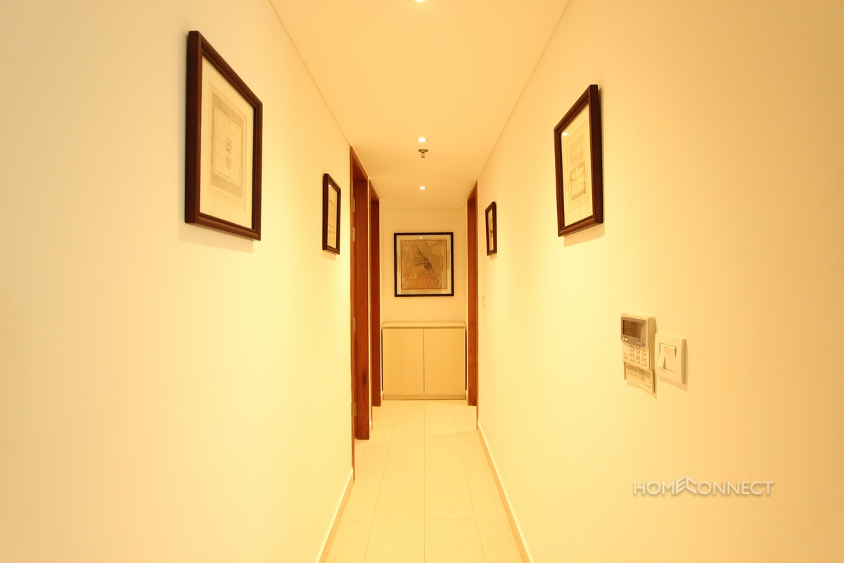 Modern 2 Bedroom Apartment For Sale Close to Independence Monument | Phnom Penh Real Estate