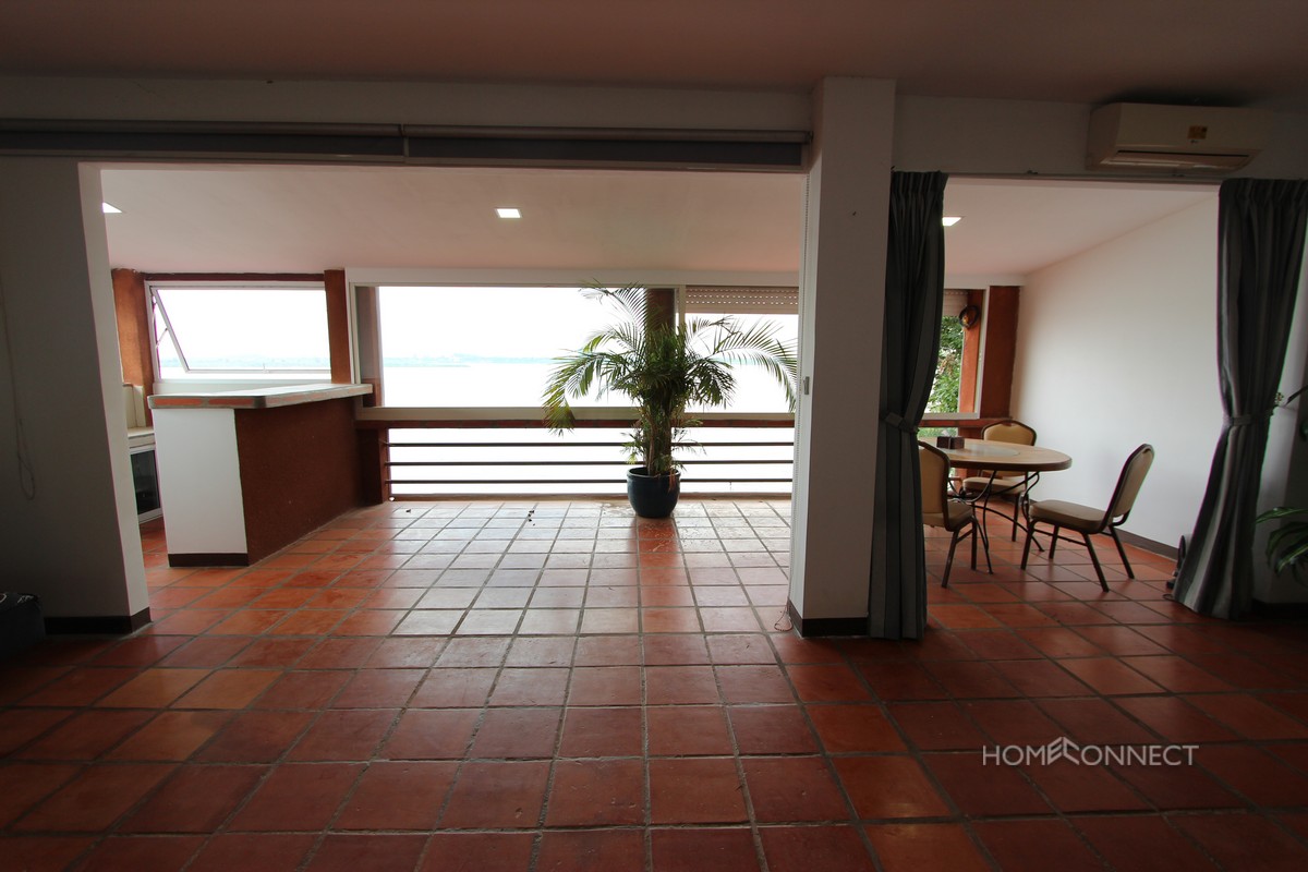 Mekong Frontage 2 Bedroom Apartment in Chroy Chungva | Phnom Penh Real Estate