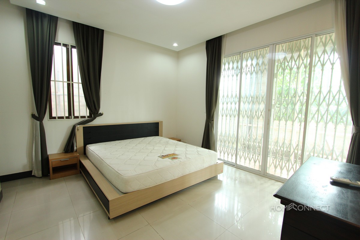 Central 1 Bedroom Apartment in BKK1 | Phnom Penh Real Estate