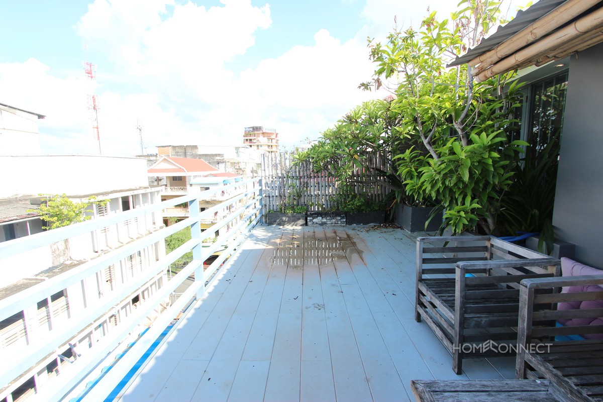 Private Terrace 3 Bedroom Near Riverside | Phnom Penh Real Estate